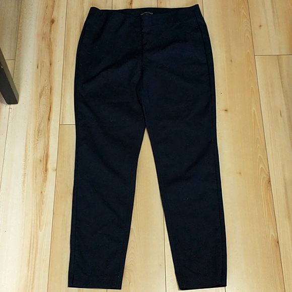 Saks fifth ave pants - Picture 2 of 3